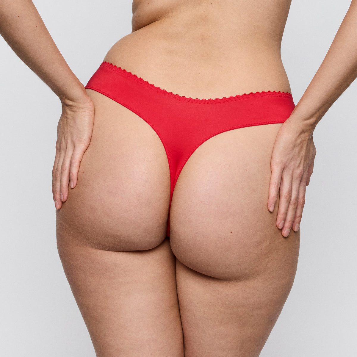 Primadonna Solisse string in true red (afbeelding 3)