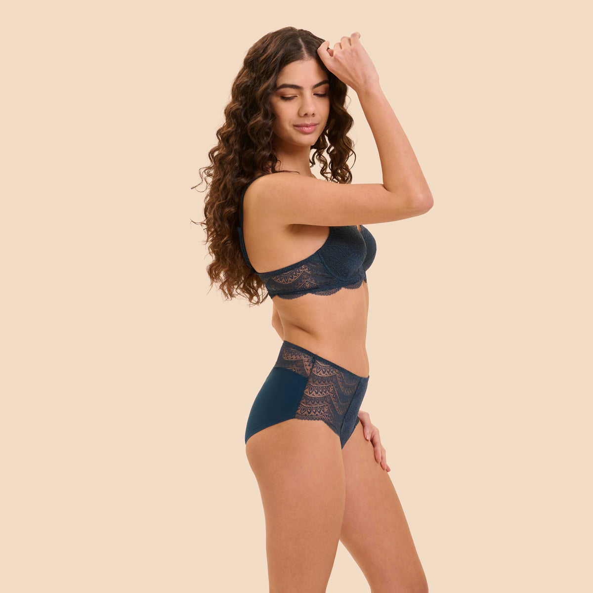 Simone Pérèle Karma tailleslip in prestige blue (afbeelding 3)