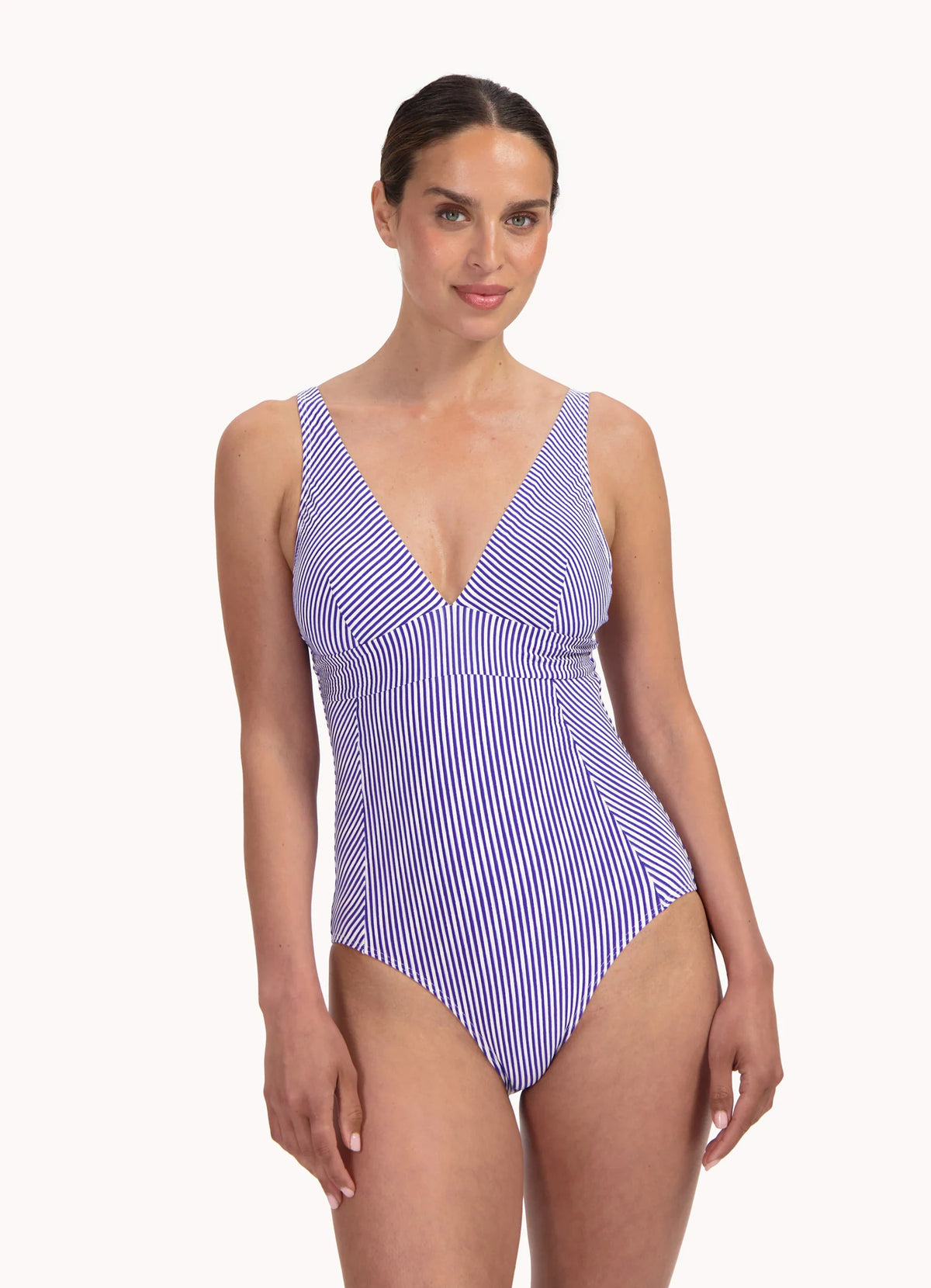 Cyell Seersucker v-hals badpak in blauw/wit gestreept