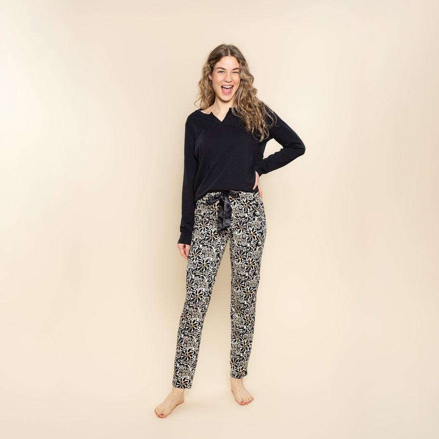 Charlie Choe Nightfall pyjama in zwart/seedpearl