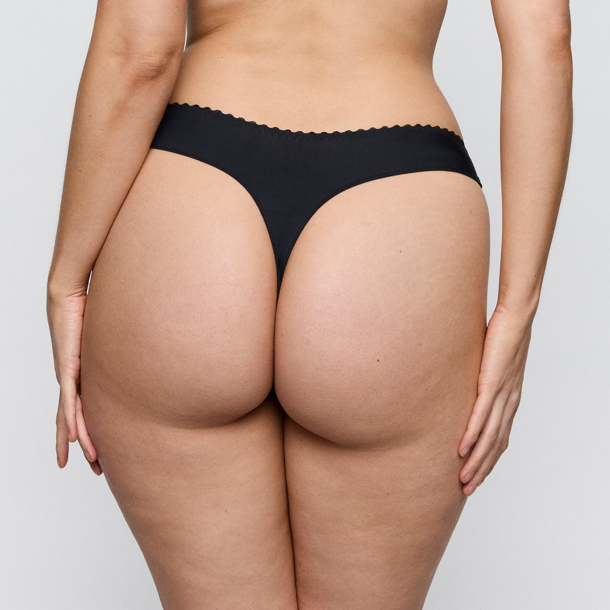 Primadonna Solisse string in zwart (afbeelding 3)