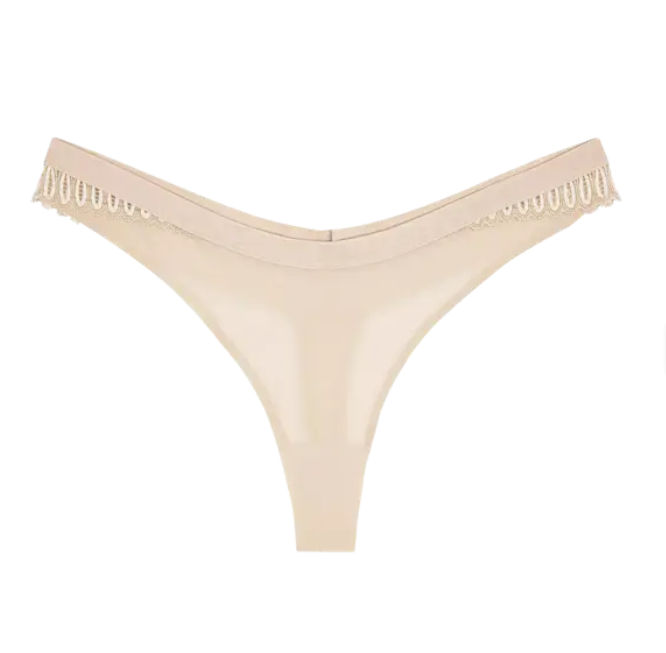 Triumph Aura Spotlight string in creamy dream